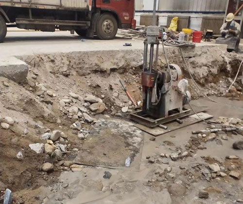 泸水公路下沉压浆